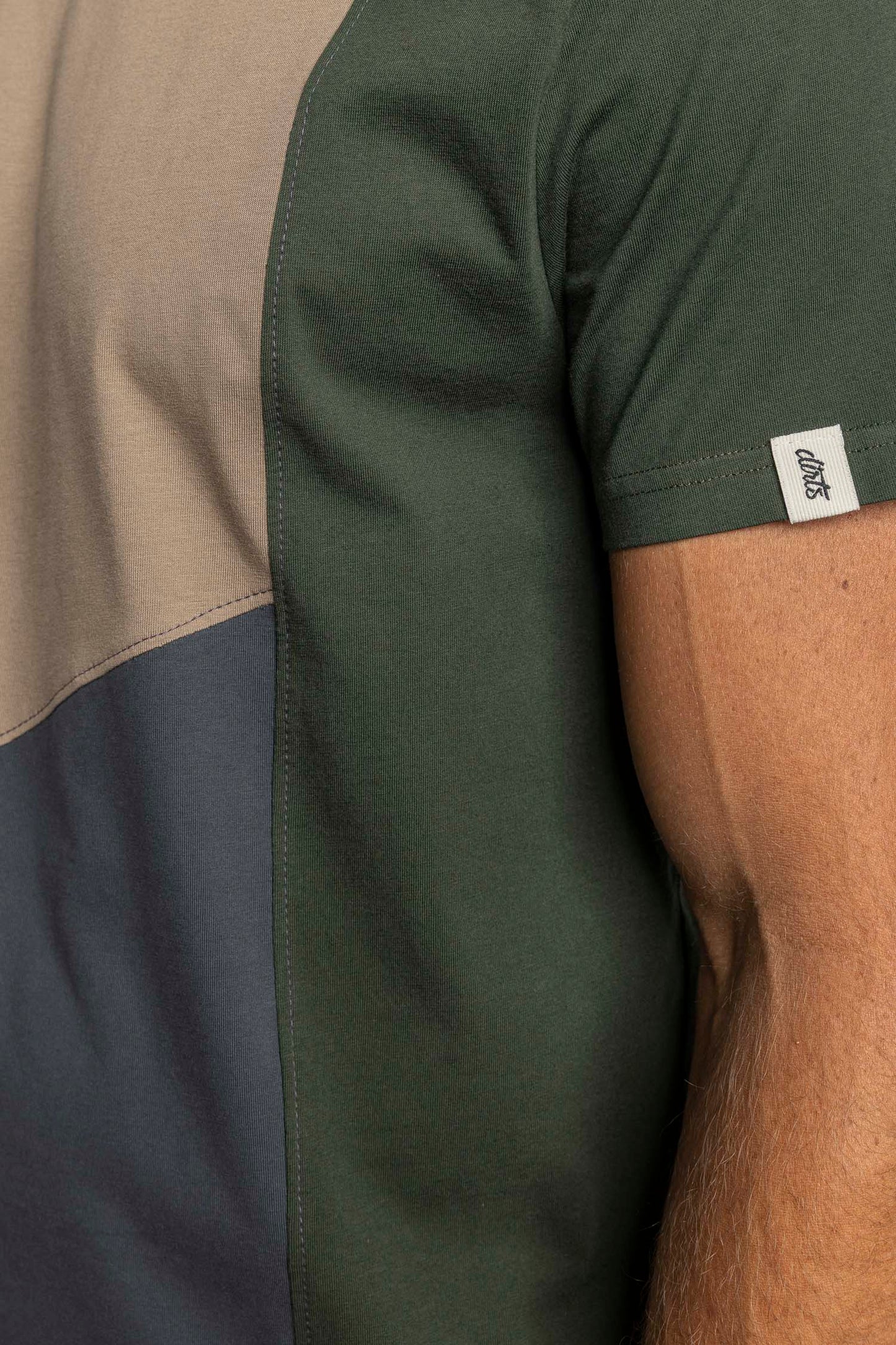 UPCYCLING Patchwork T-Shirt Walnut