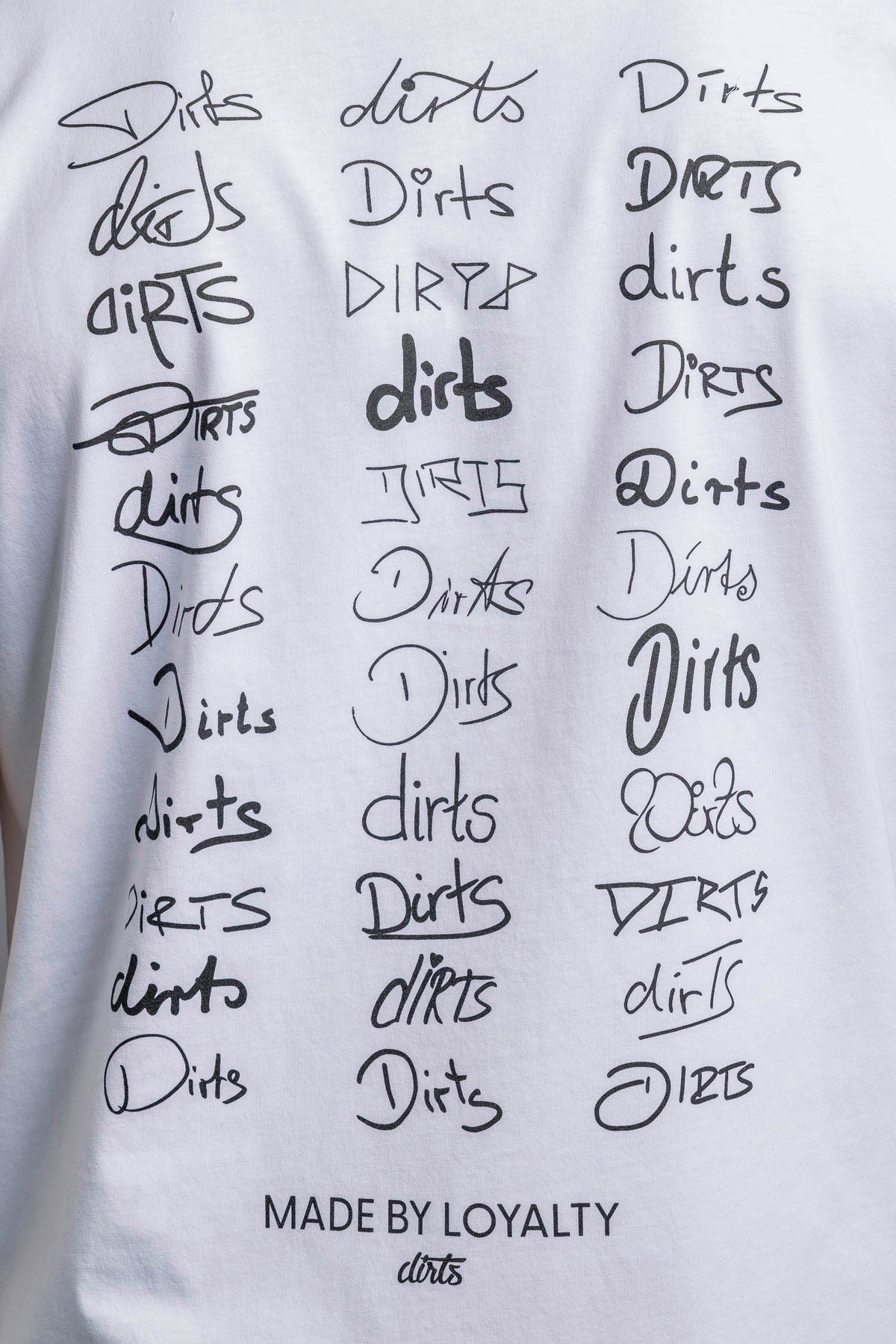 Signatures T-Shirt