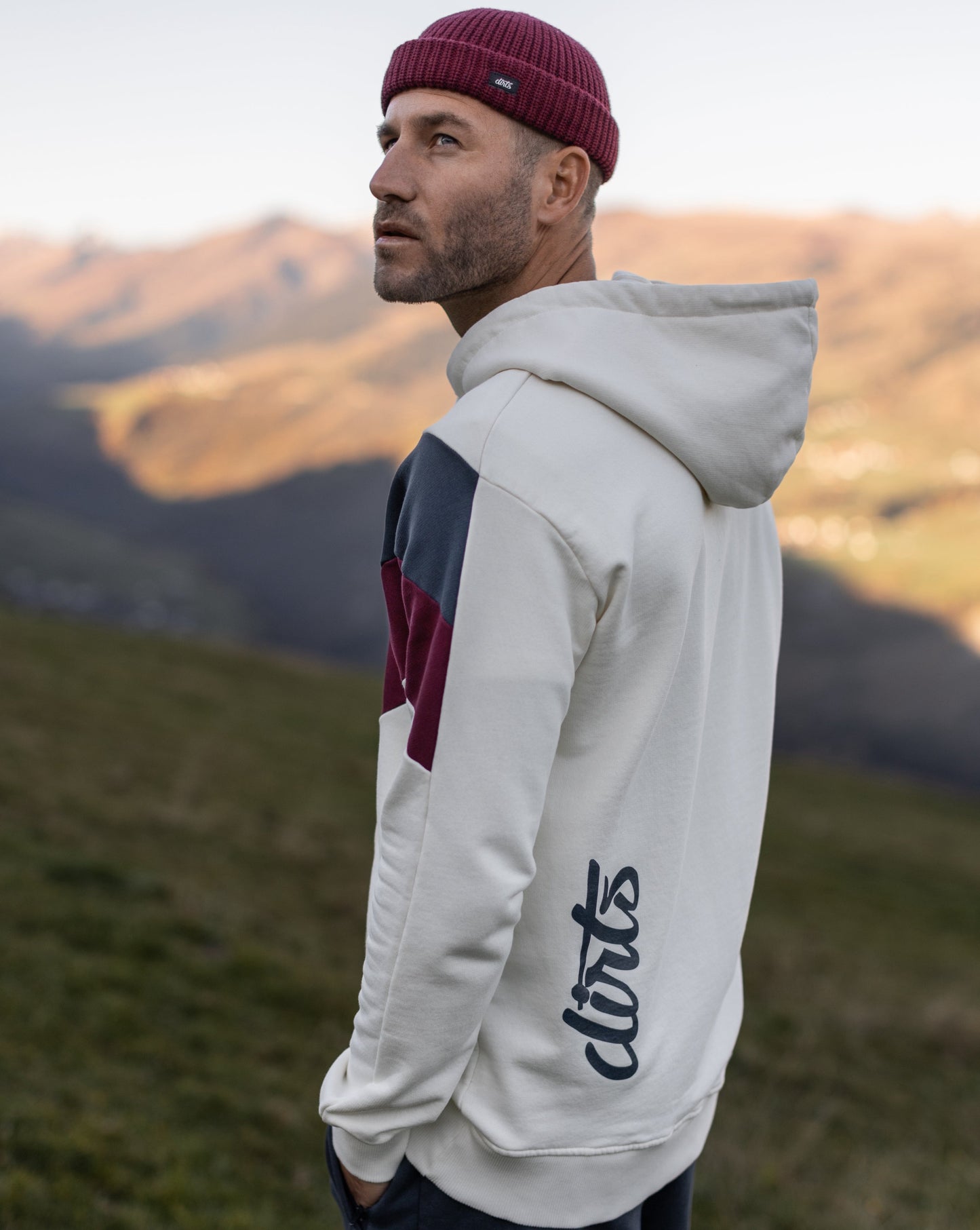 PRE-LOVED Signature Hoodie, L