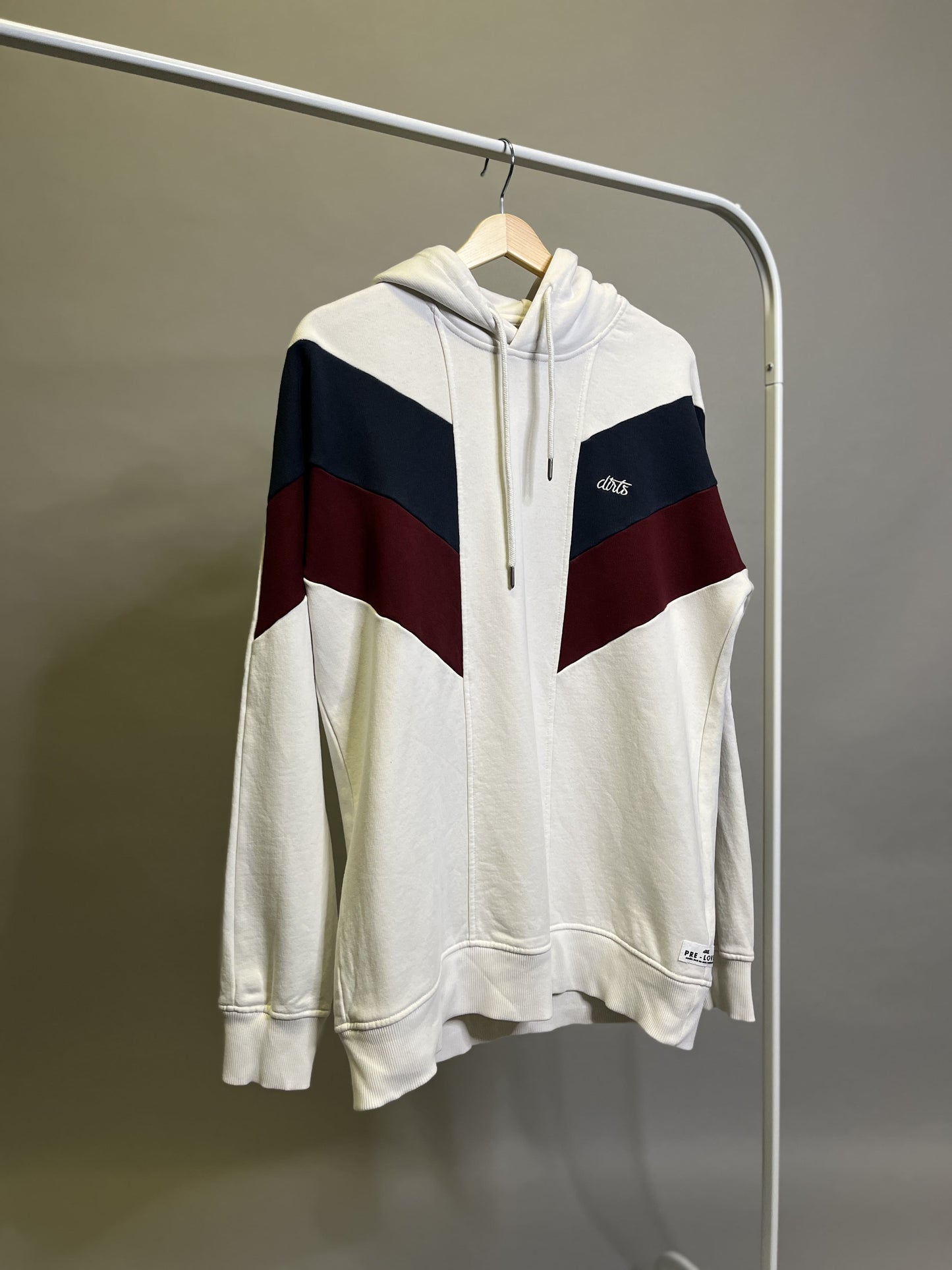 PRE-LOVED Signature Hoodie, L