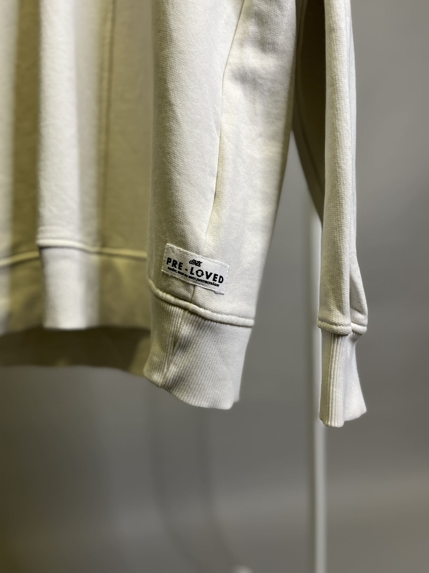 PRE-LOVED Signature Hoodie, L