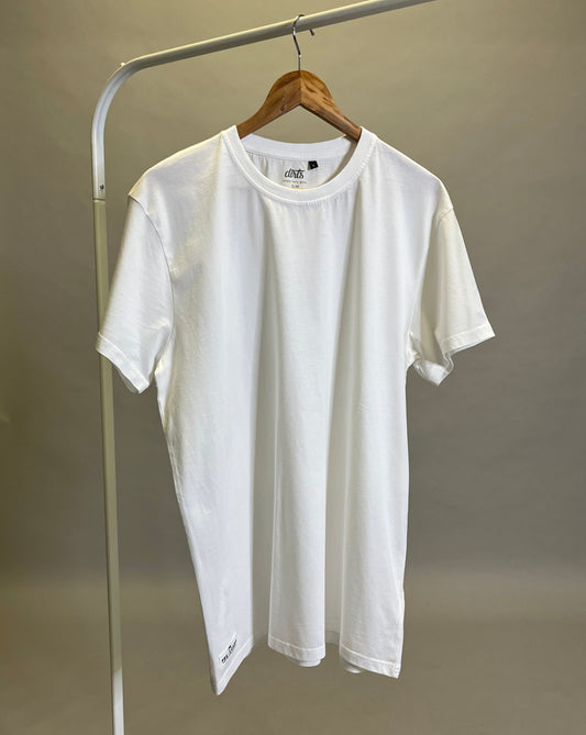 PRE-LOVED Premium Blank T-Shirt STANDARD, L