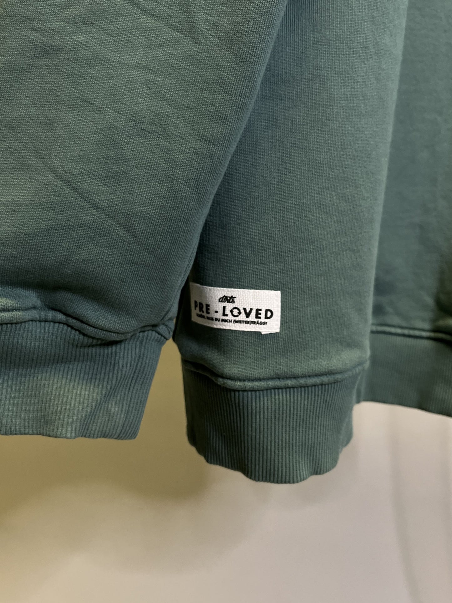 PRE-LOVED Quarter Zip Raglan, XL