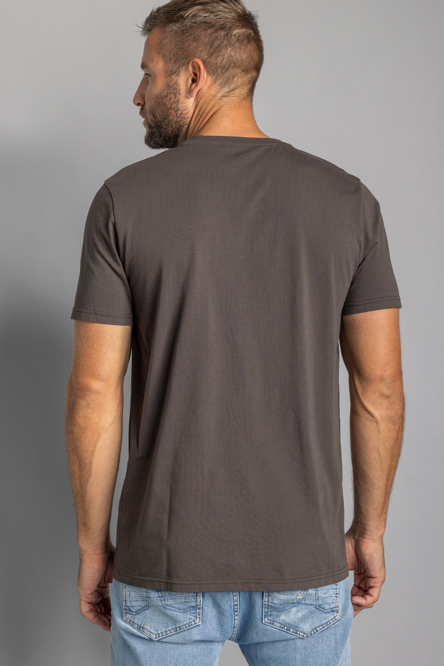 Premium Blank T-Shirt SLIM, Chestnut