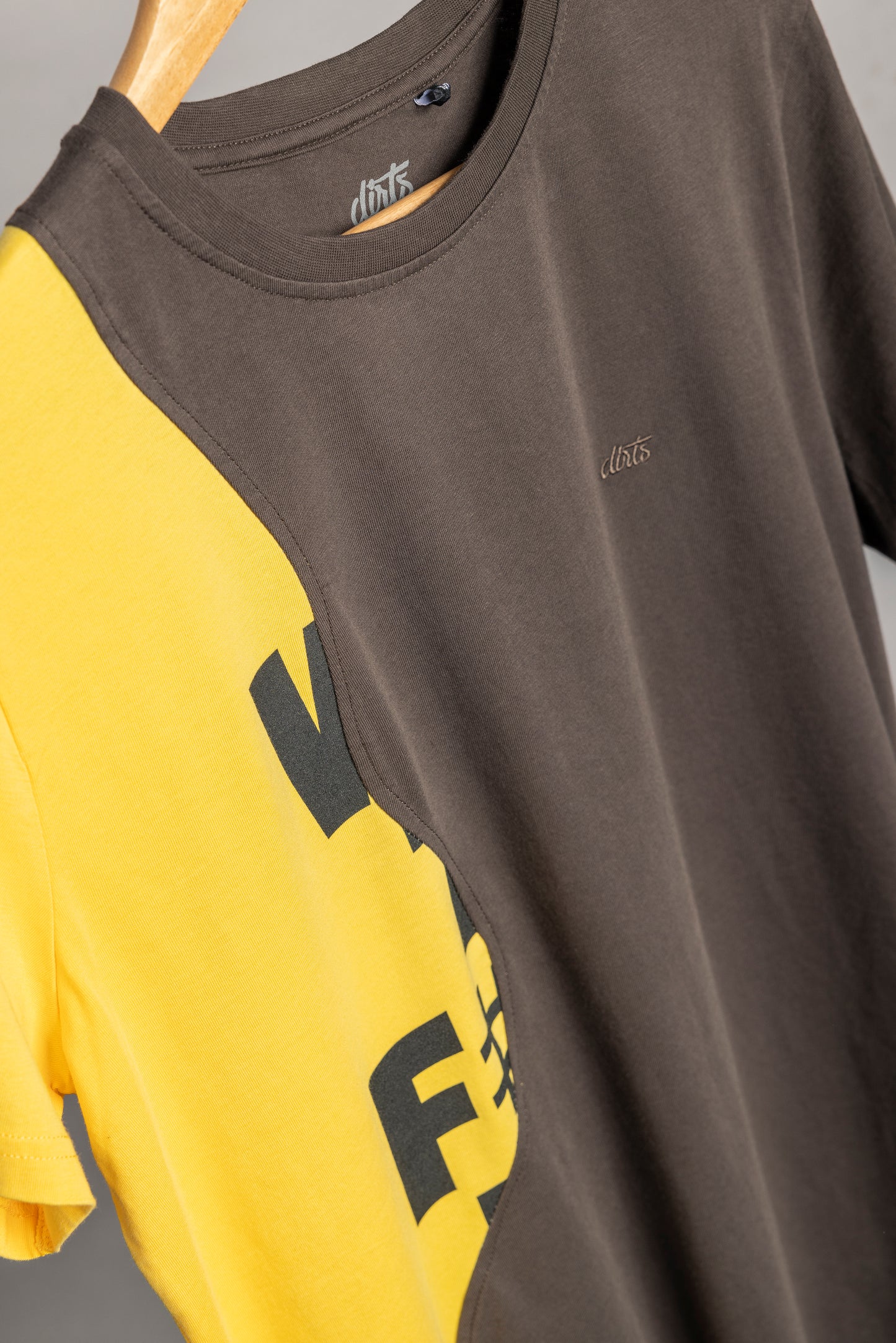 UPCYCLING T-Shirt Yellow & Chestnut, M