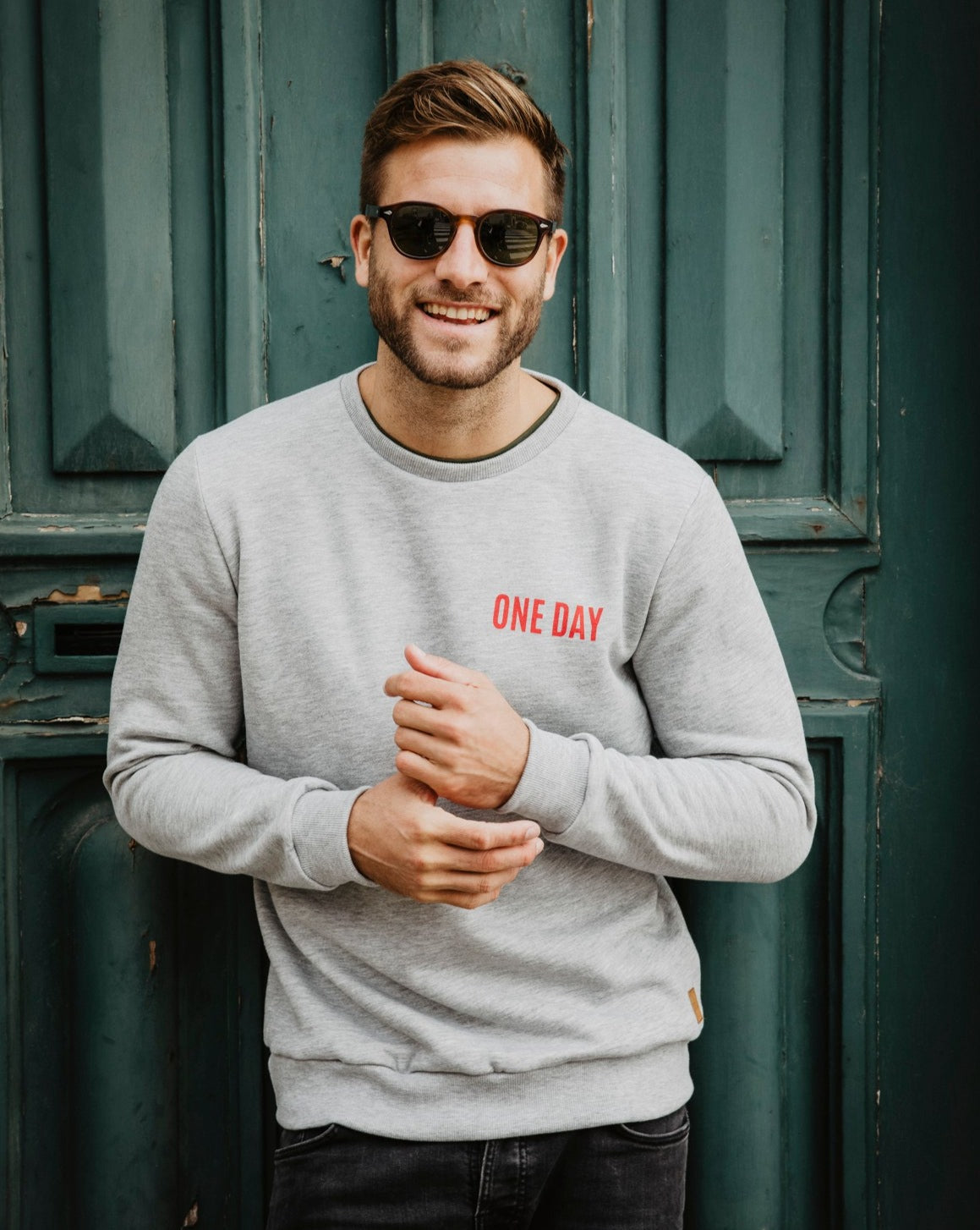 PRE-LOVED One Day x Dirts Badass Sweatshirt, L