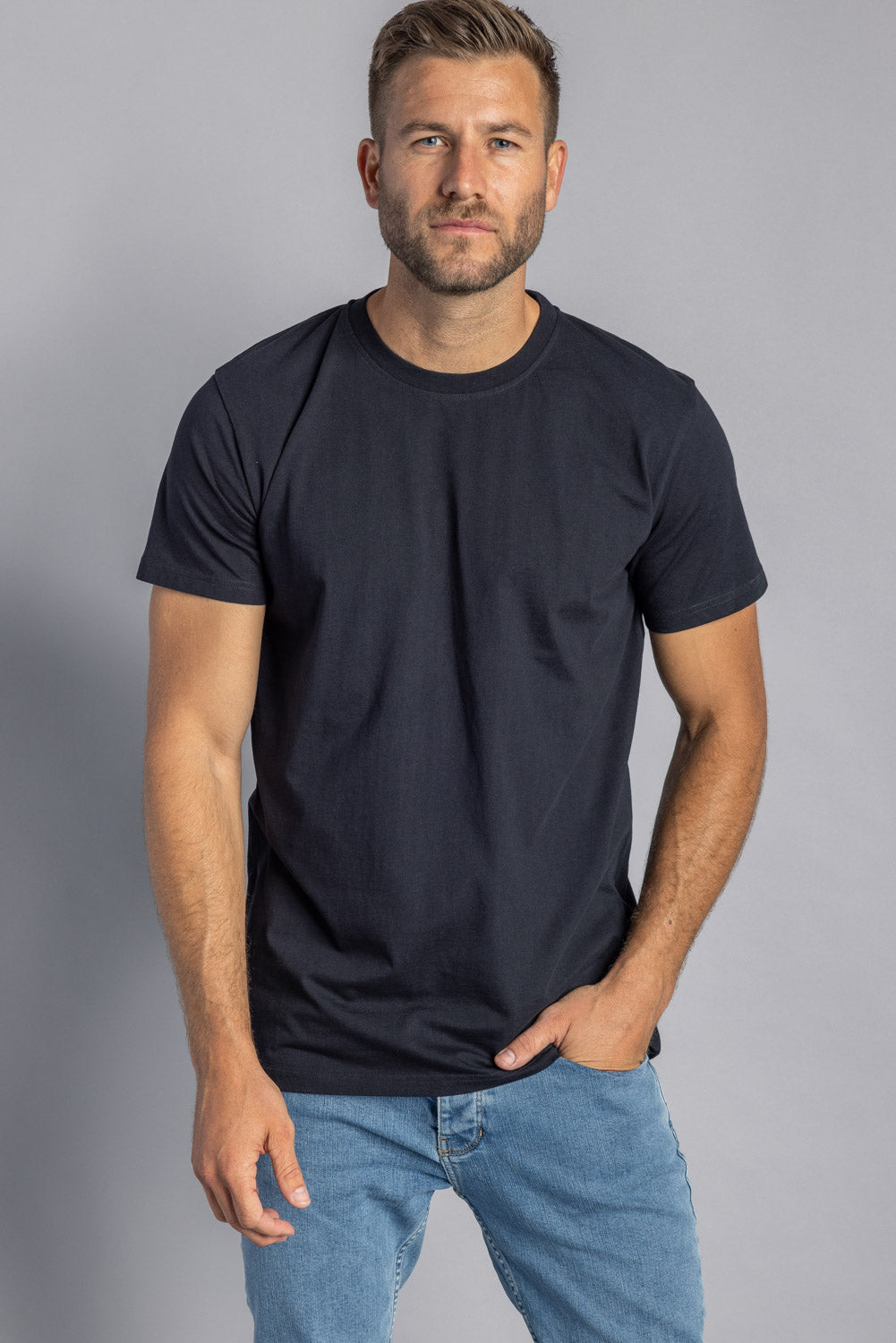 Premium Blank T-Shirt SLIM