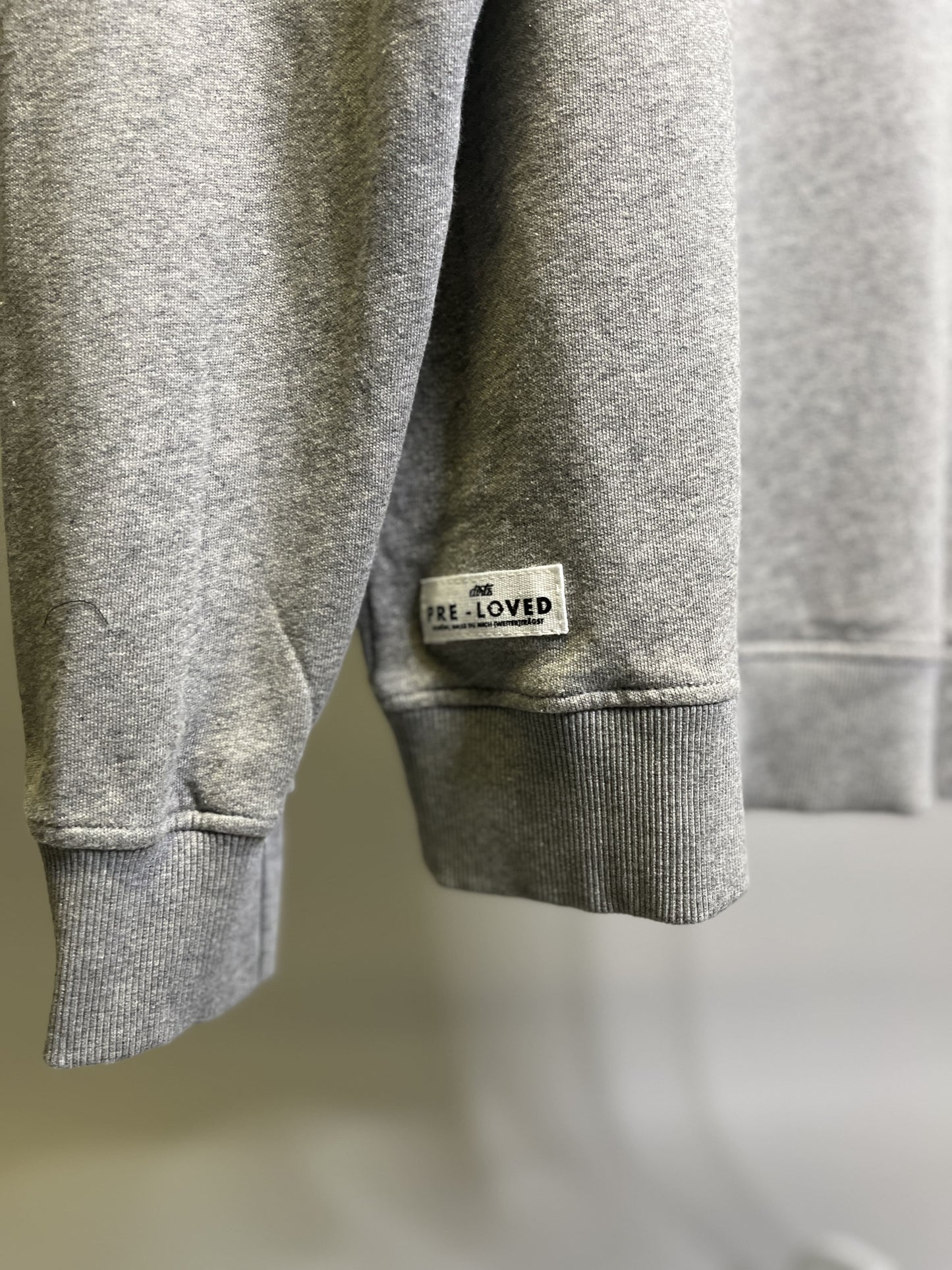 PRE-LOVED One Day x Dirts Badass Sweatshirt, L