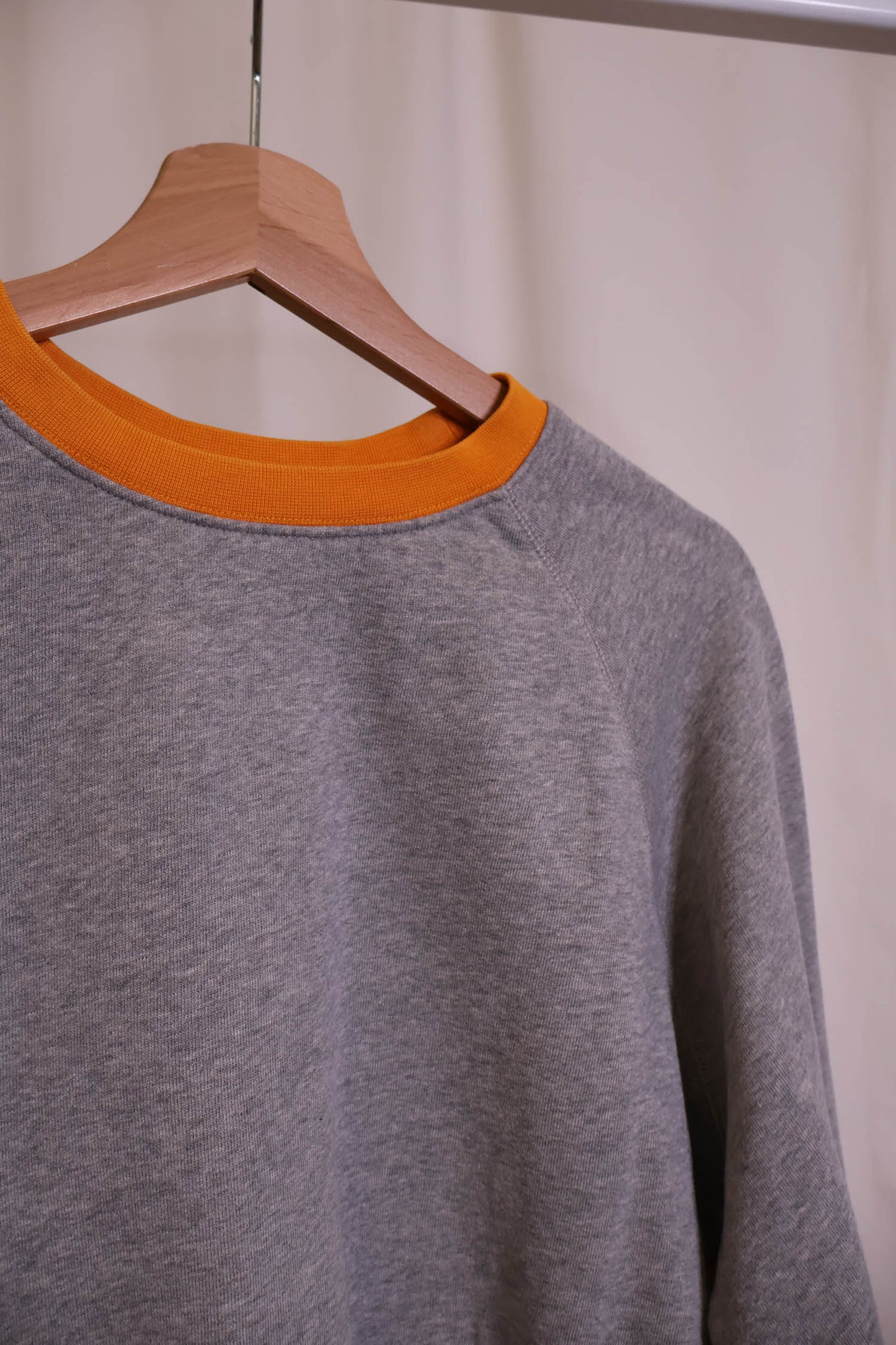 PRE-LOVED x UPCYCLING Cropped Raglan, S/M