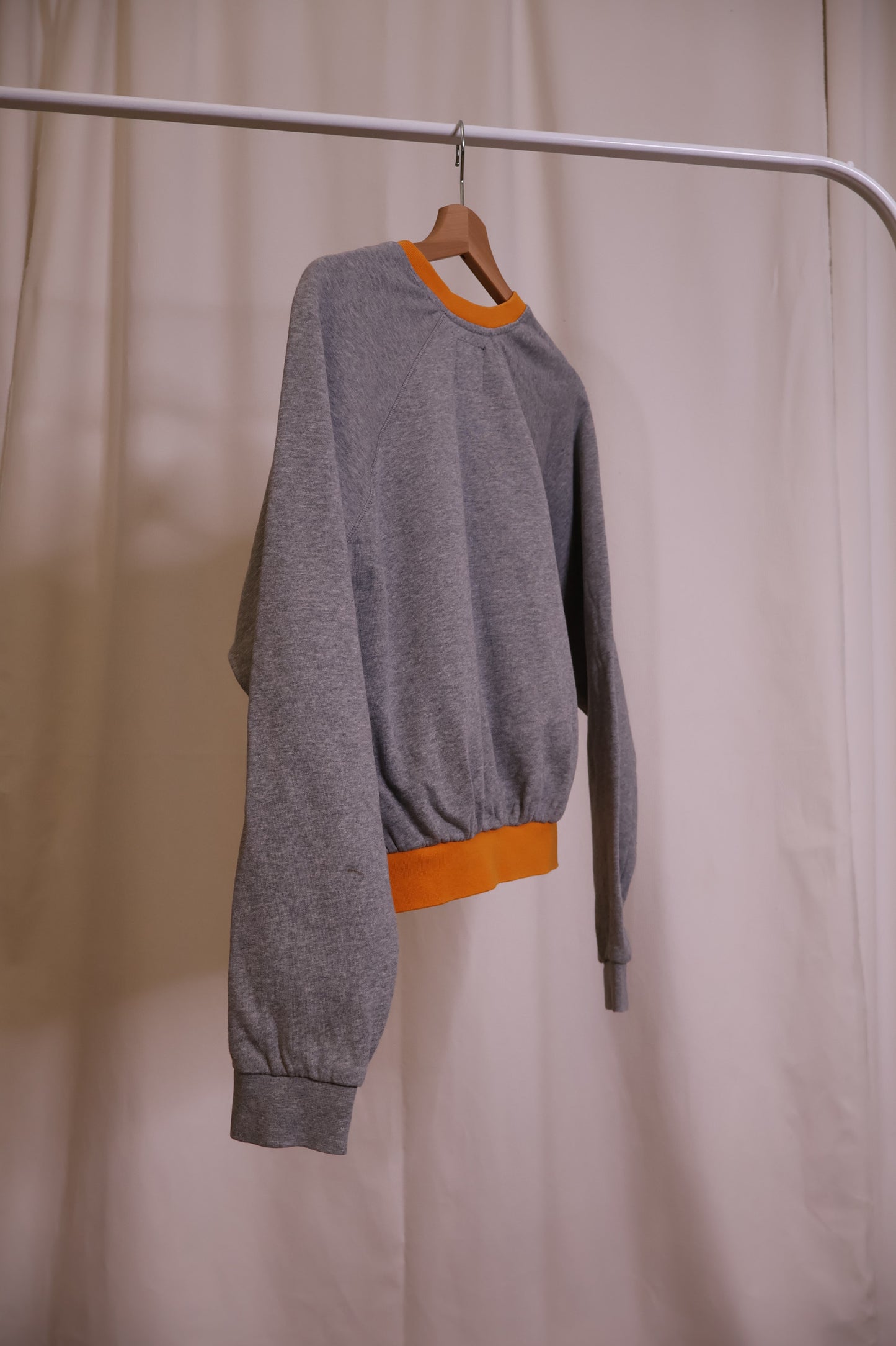 PRE-LOVED x UPCYCLING Cropped Raglan, S/M