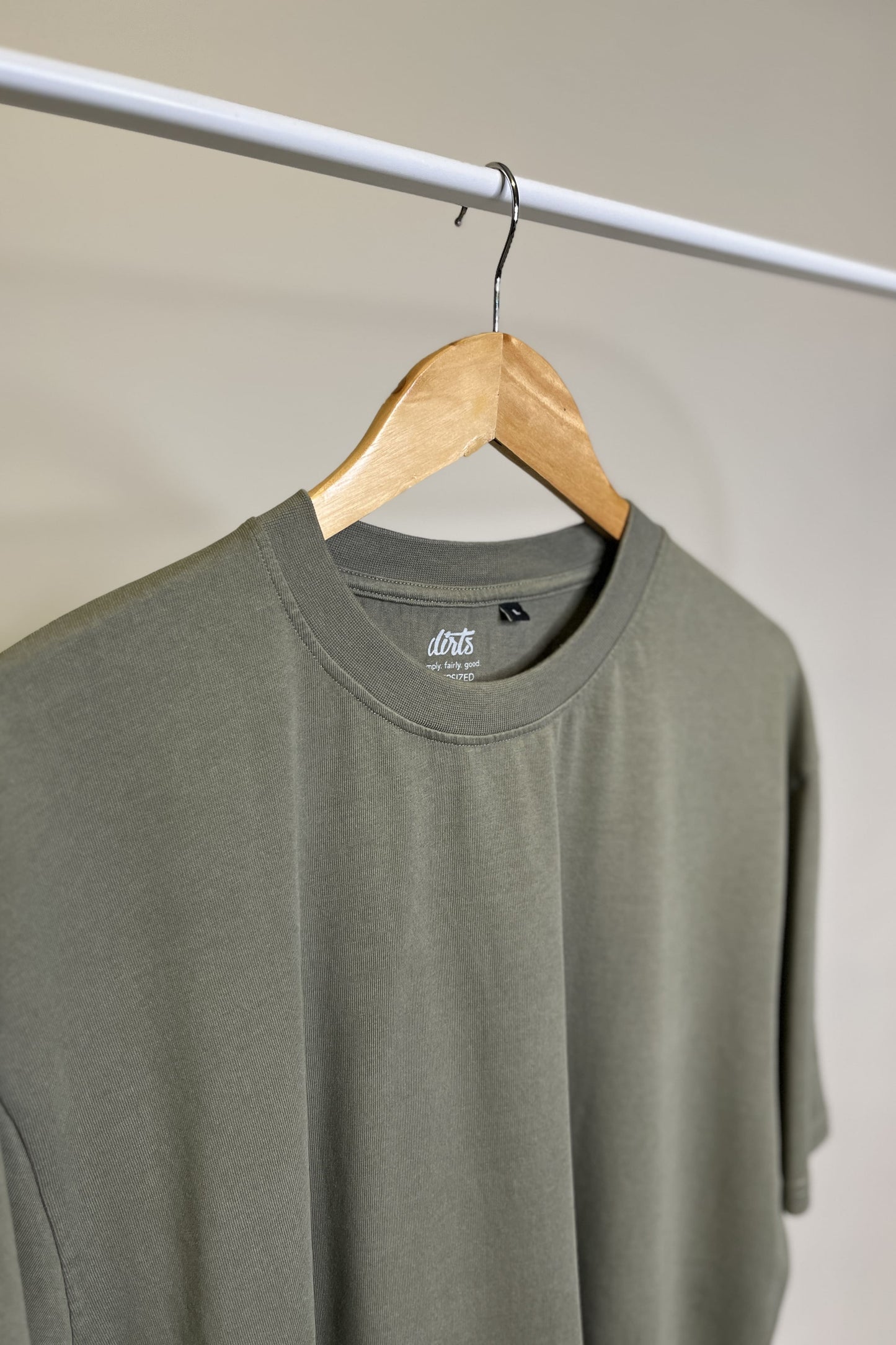 PRE-LOVED Heavy Cotton T-Shirt OVERSIZED, L