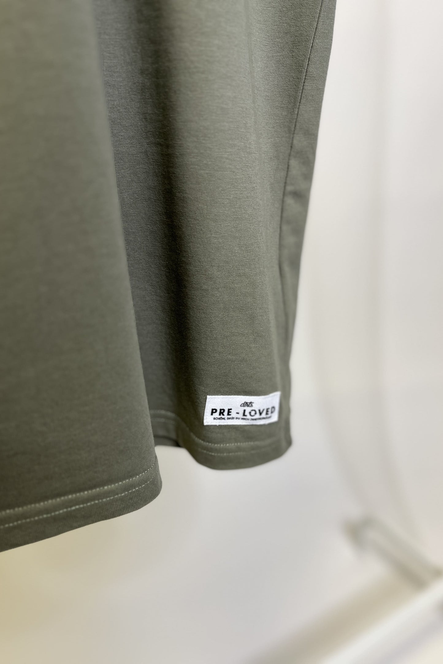 PRE-LOVED Heavy Cotton T-Shirt OVERSIZED, L