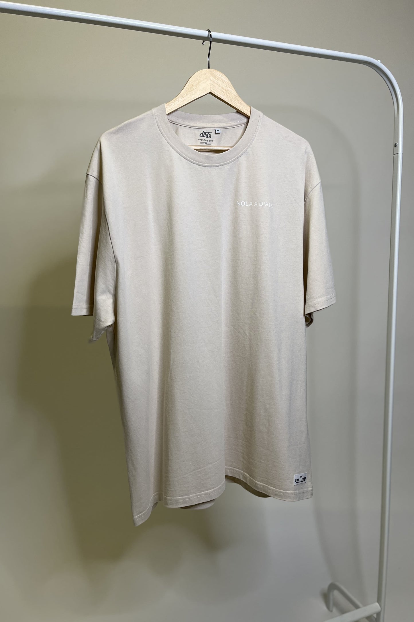 PRE-LOVED x NOLA 2075 T-Shirt OVERSIZED, XL