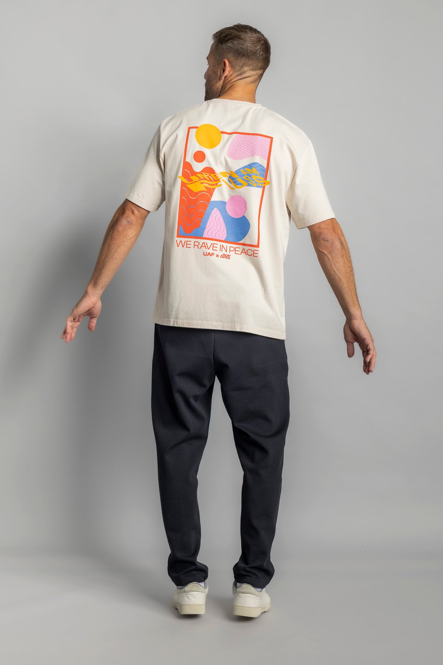 UAF x DIRTS  T-Shirt OVERSIZED