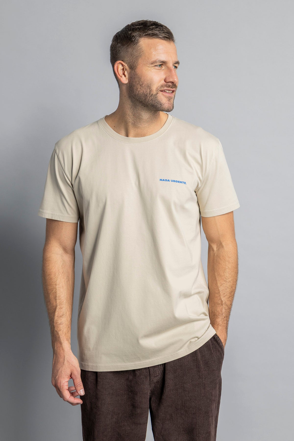 NADA URGENTE T-Shirt STANDARD