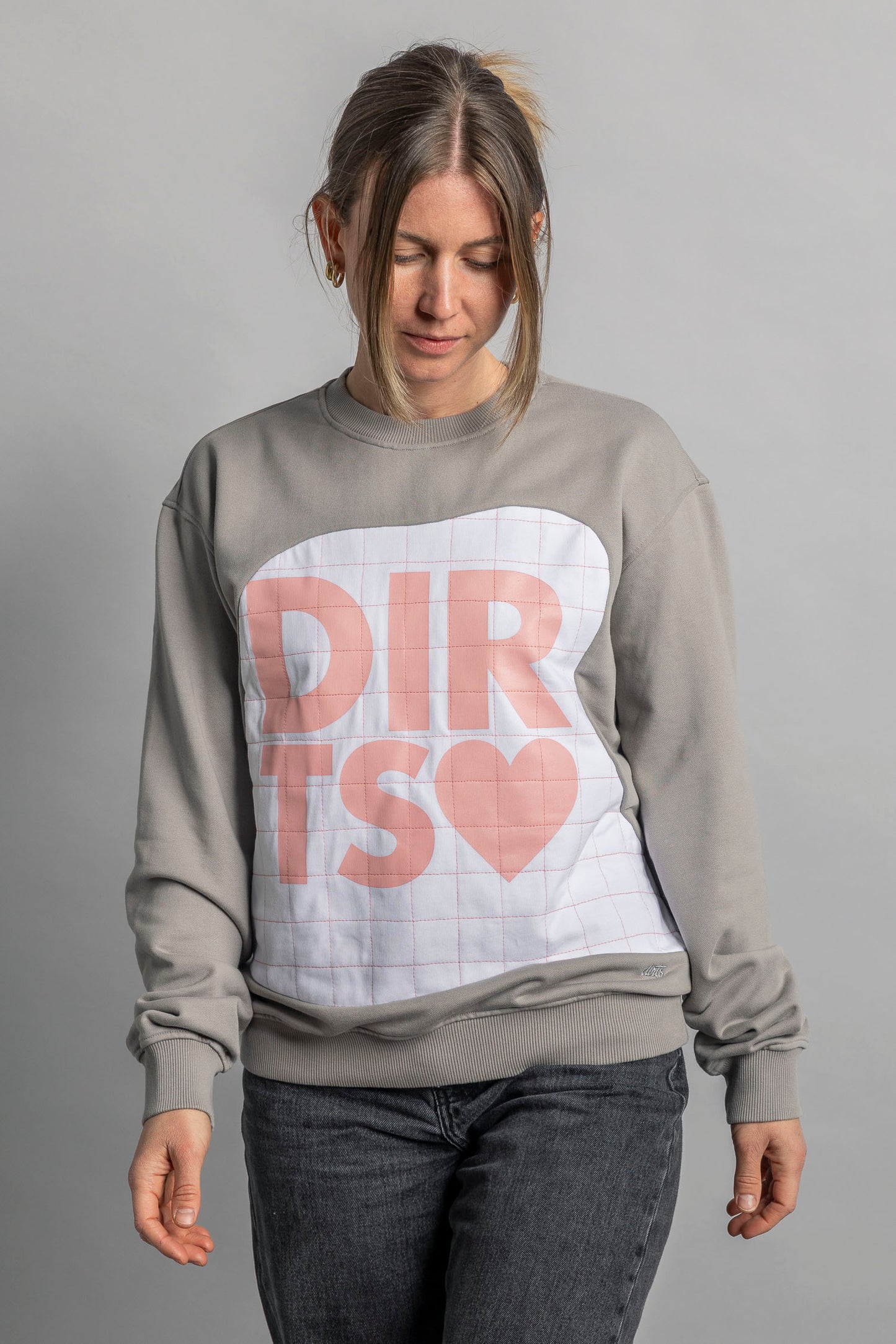 UPCYCLING Coração Crewneck