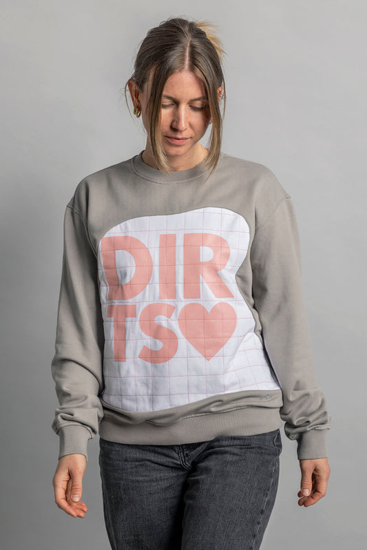 UPCYCLING Coração Crewneck