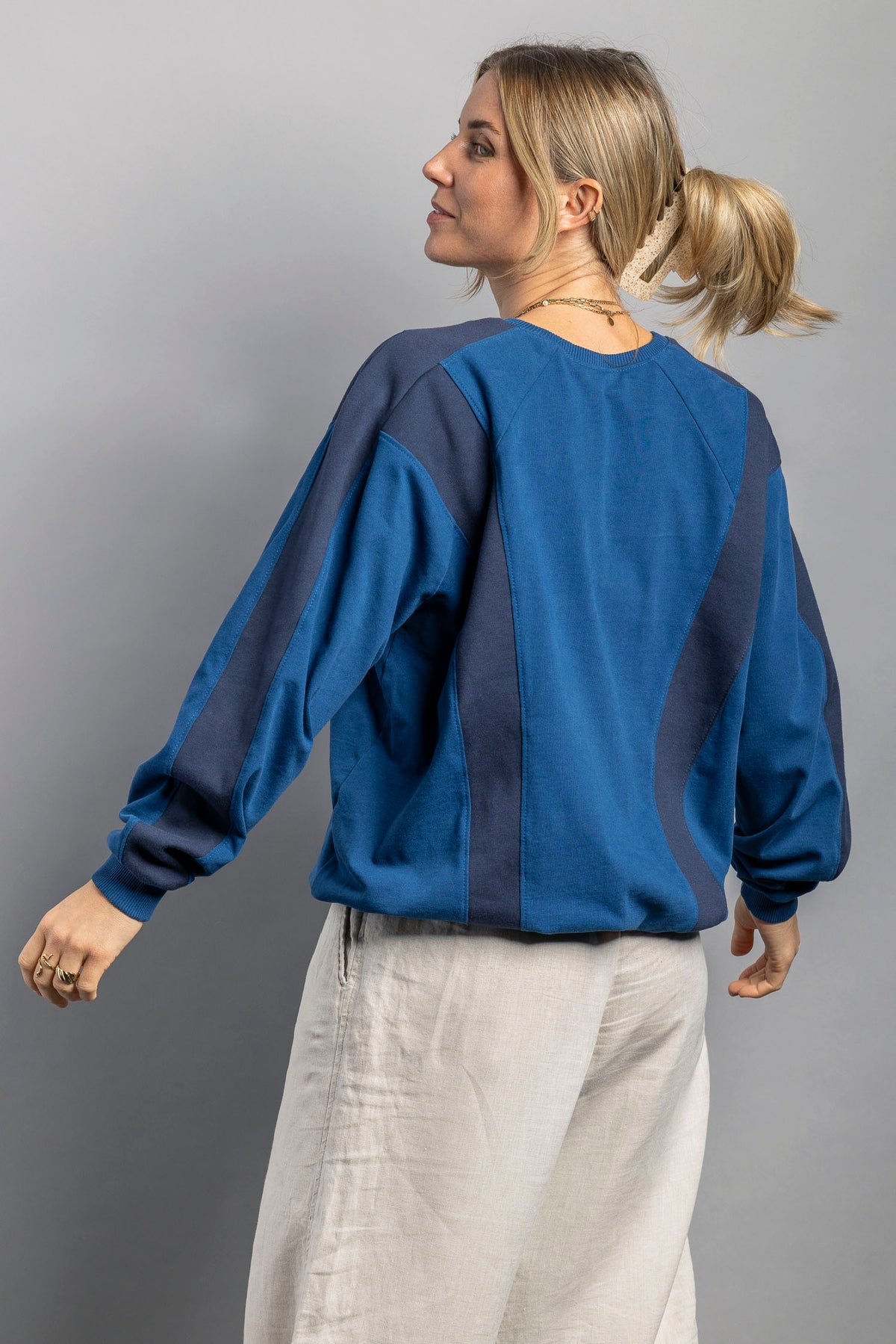 UPCYCLING Hoodie, size M