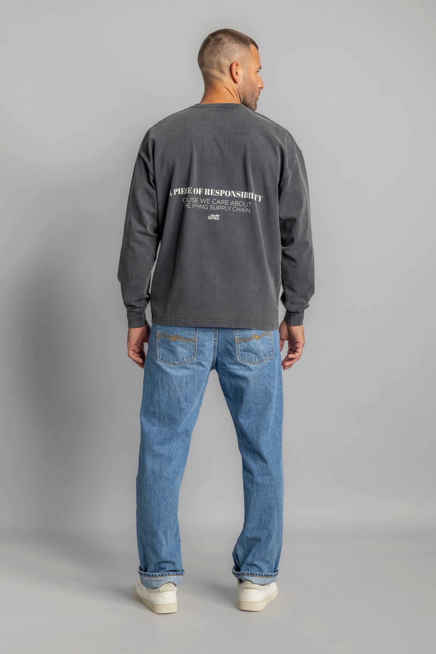 WE CARE Longsleeve