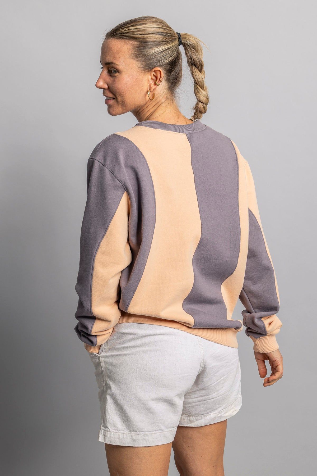 UPCYCLING Two-Tone Crewneck