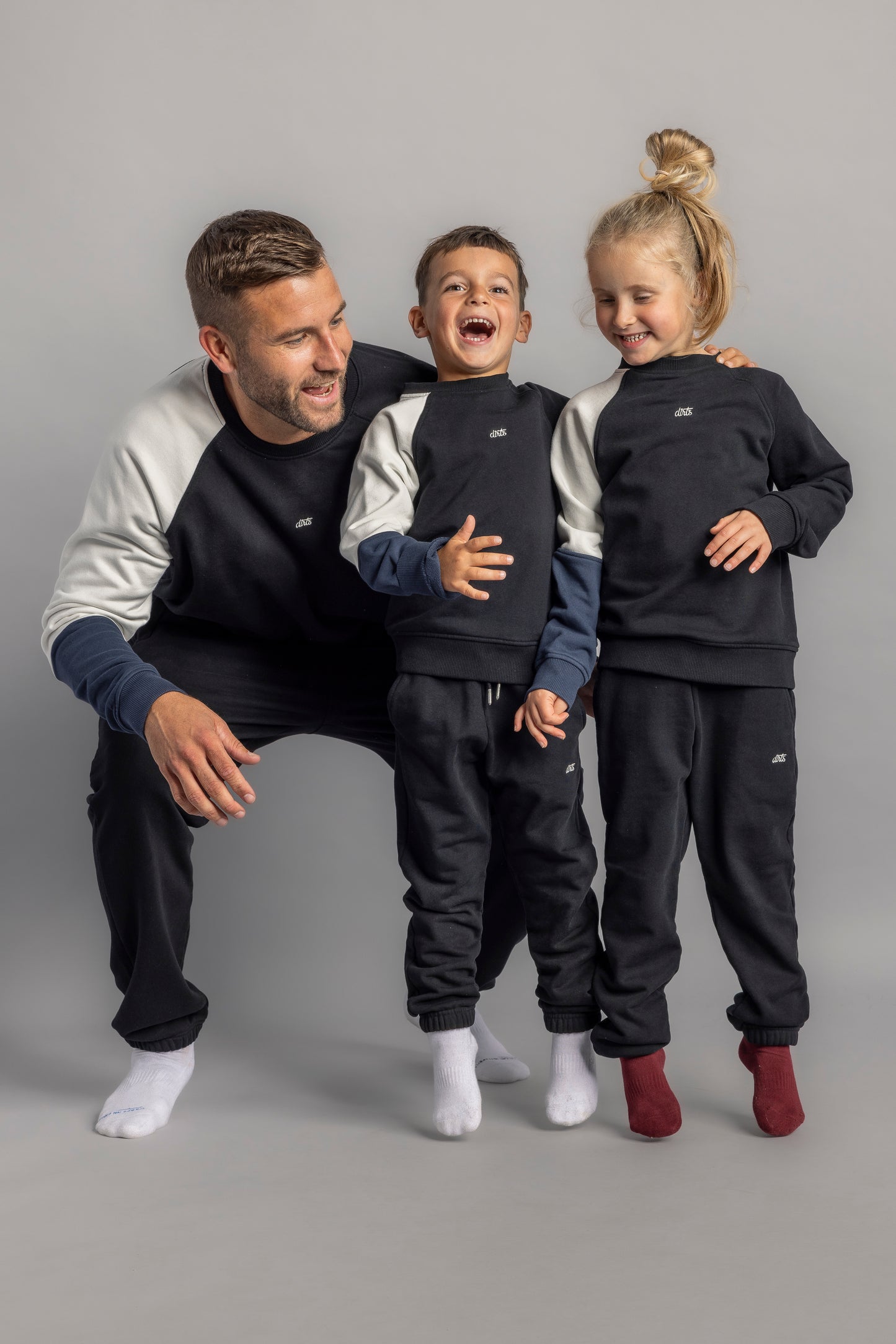 KIDS Signature Set Sweater + Sweatpants