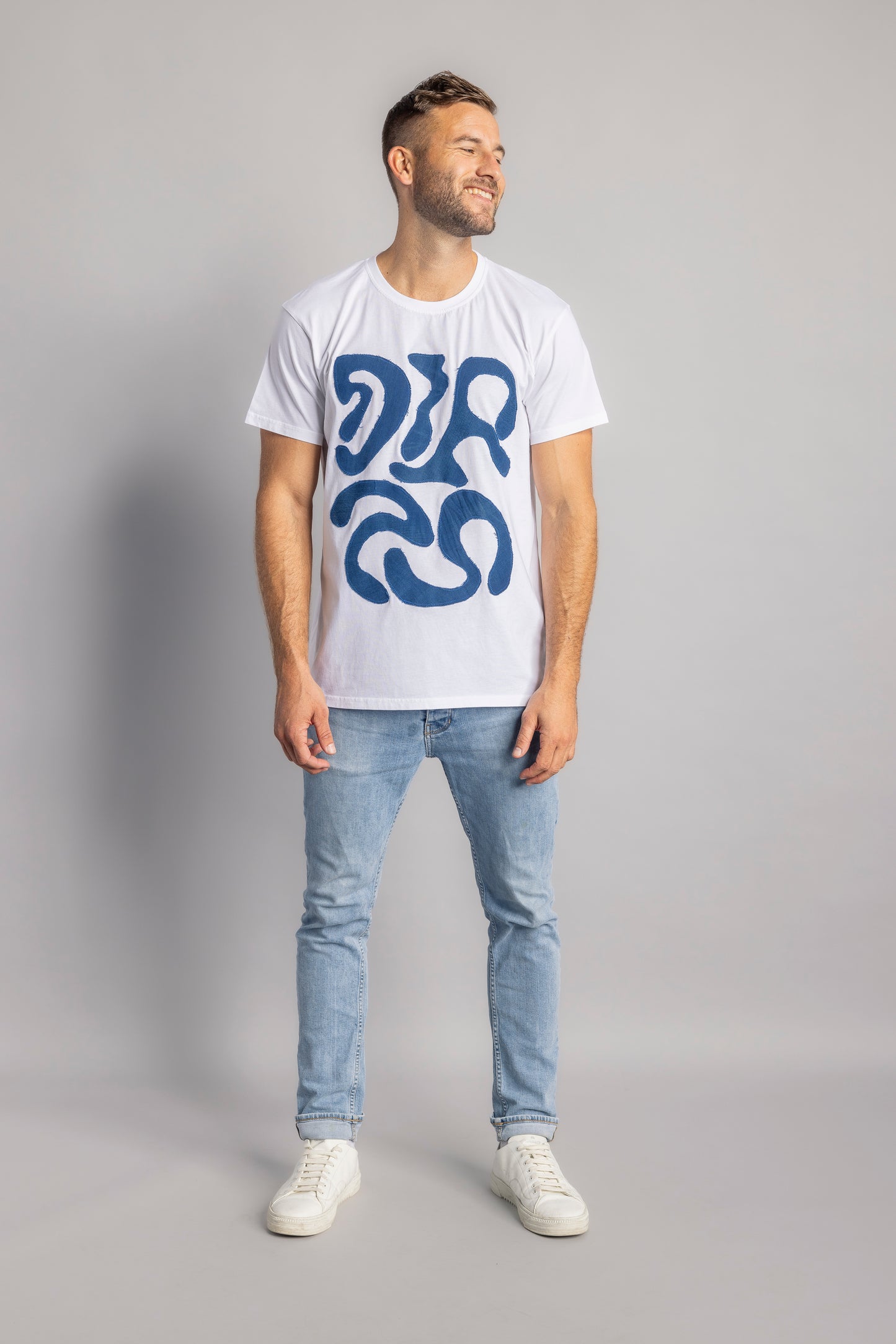 Upcycling Masterpiece T-Shirt Gr. XL