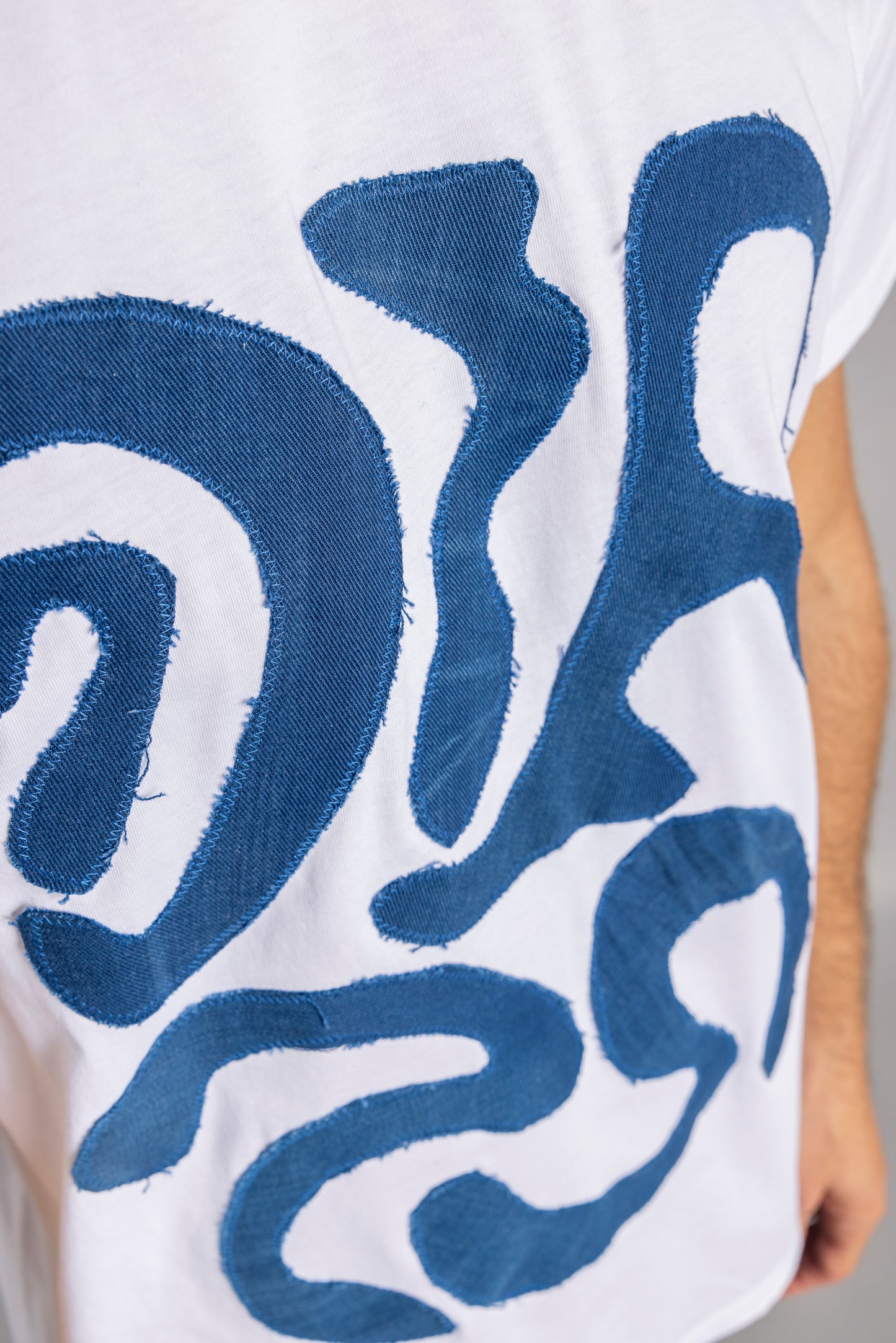 Upcycling Masterpiece T-Shirt Gr. XL