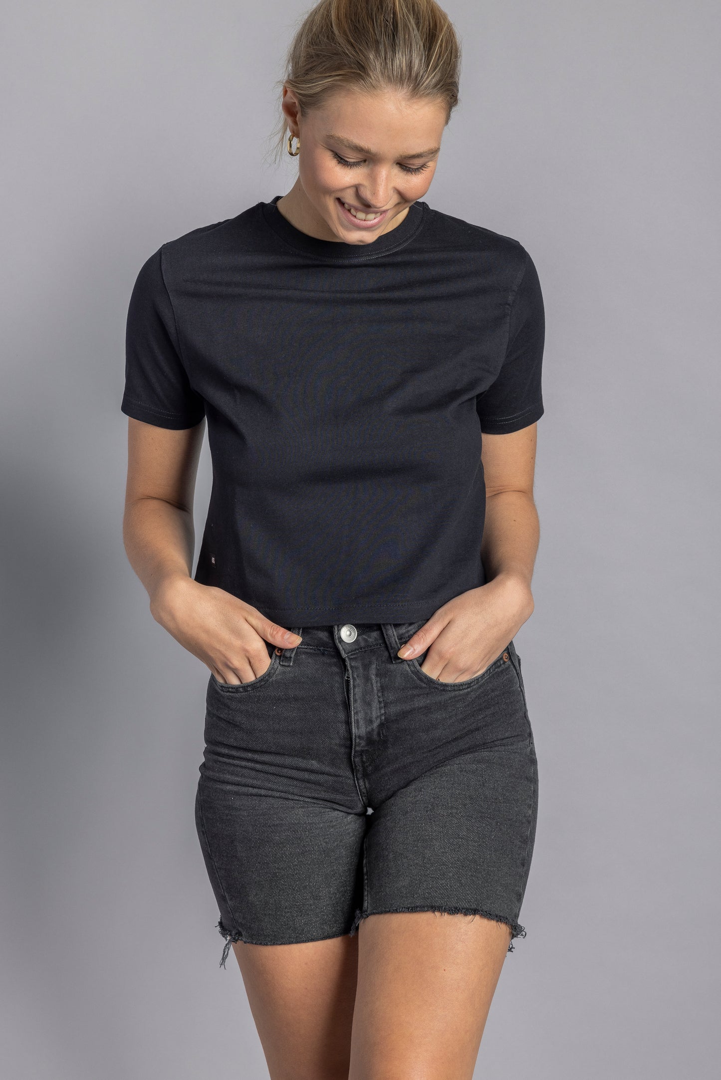 UPCYCLING Cropped Top Ladies, Schwarz
